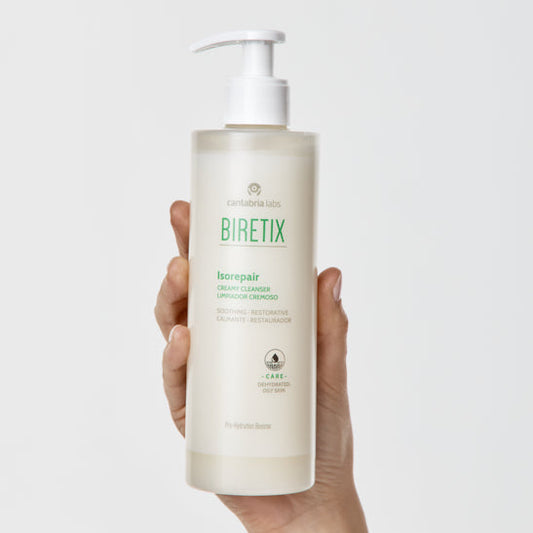 Biretix Isorepair Creamy Cleanser | Krēmveida attīrošs līdzeklis jutīgai, sausai vai akne skartai ādai, 400ml